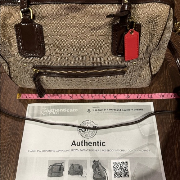 Coach Signature C Oxford Satchel Handbag Purse - Picture 9 of 13